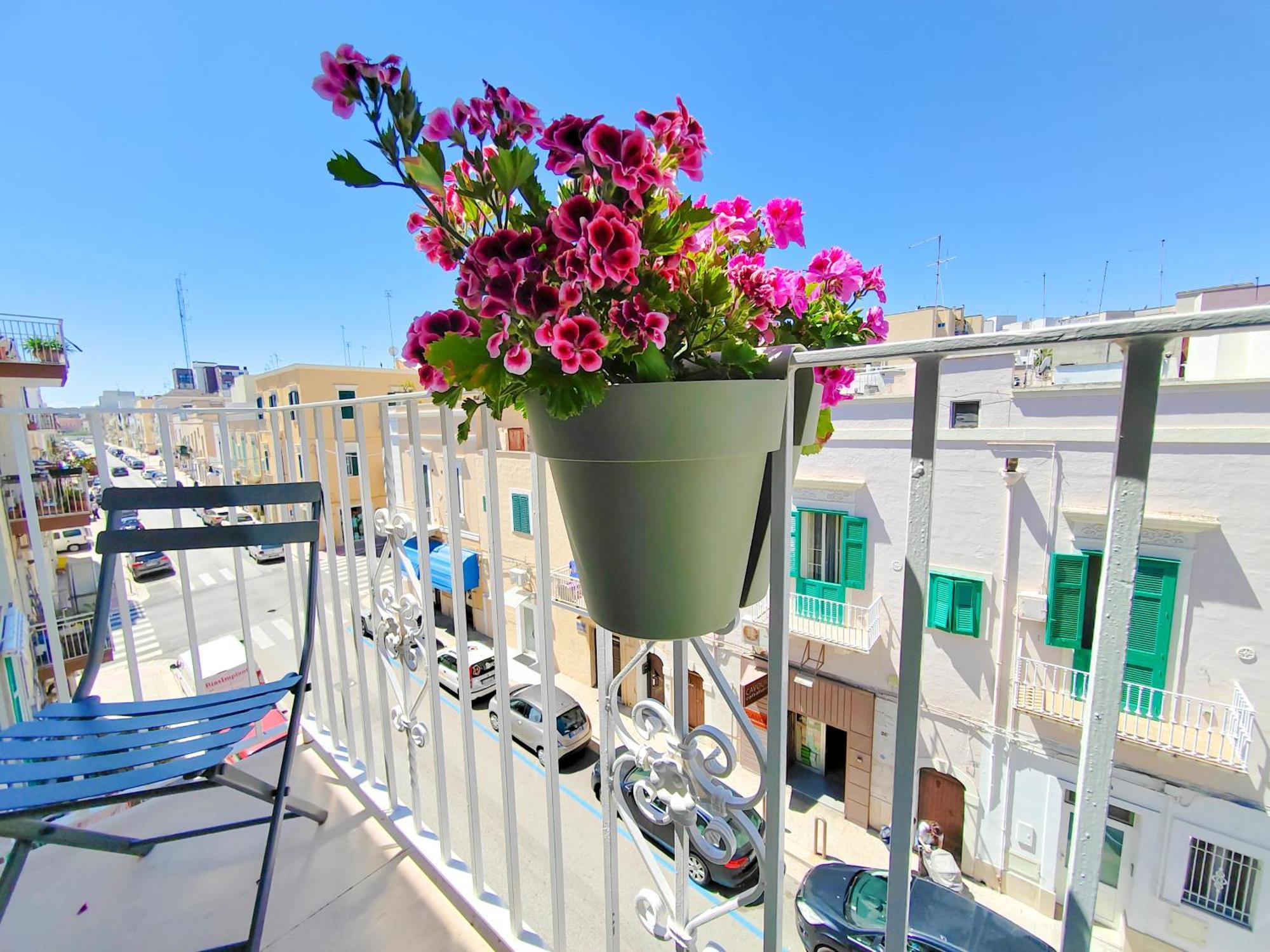 Palazzina Dimora Cavour Apartment Monopoli Bagian luar foto